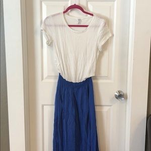 Splendid super-soft maxi dress with pockets